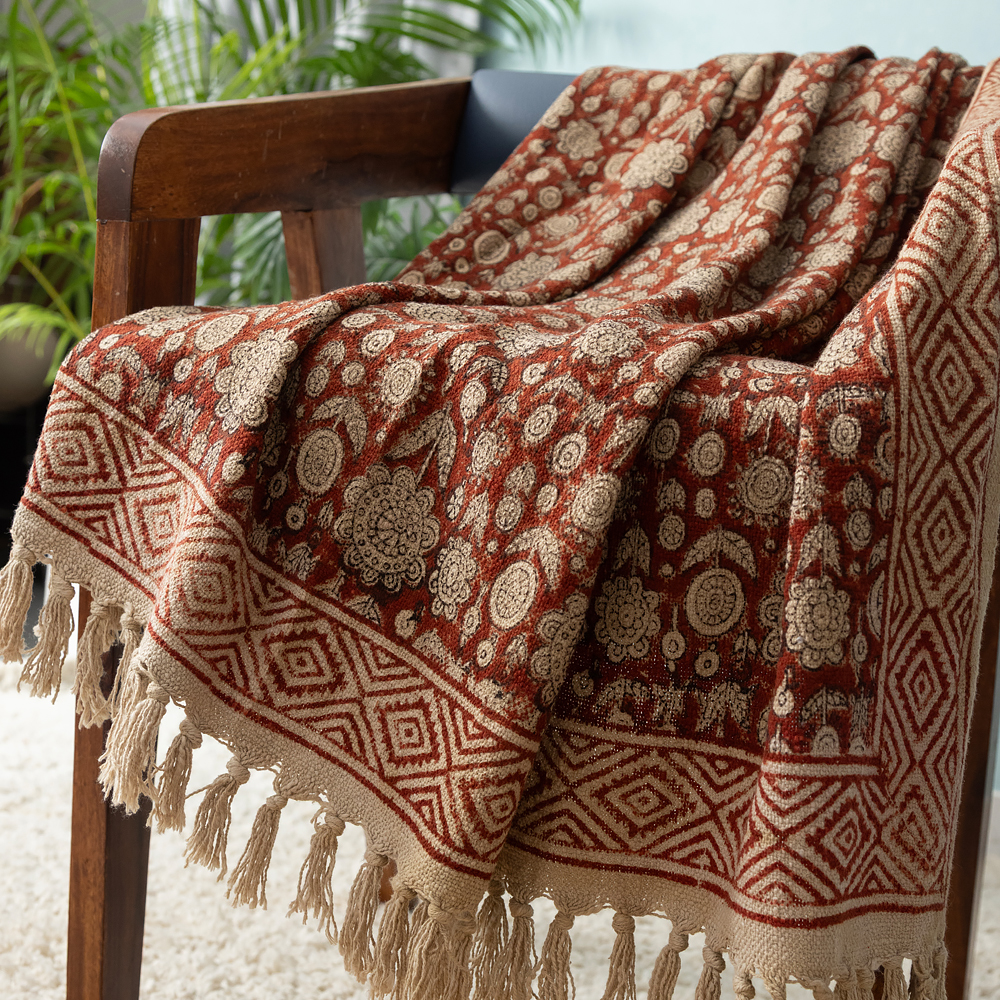 Madder Red Medallion Hand Block Printed Cotton Throw with Diamond Border and Fringe, 50″ x 70″ - Image 3